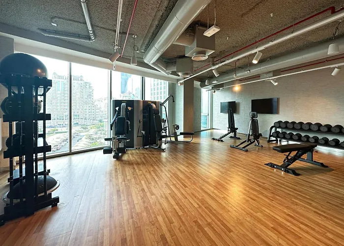 Dubai Mall Connected! Amazing Burj Khalifa View! Excellent Pool & Gym Access!
