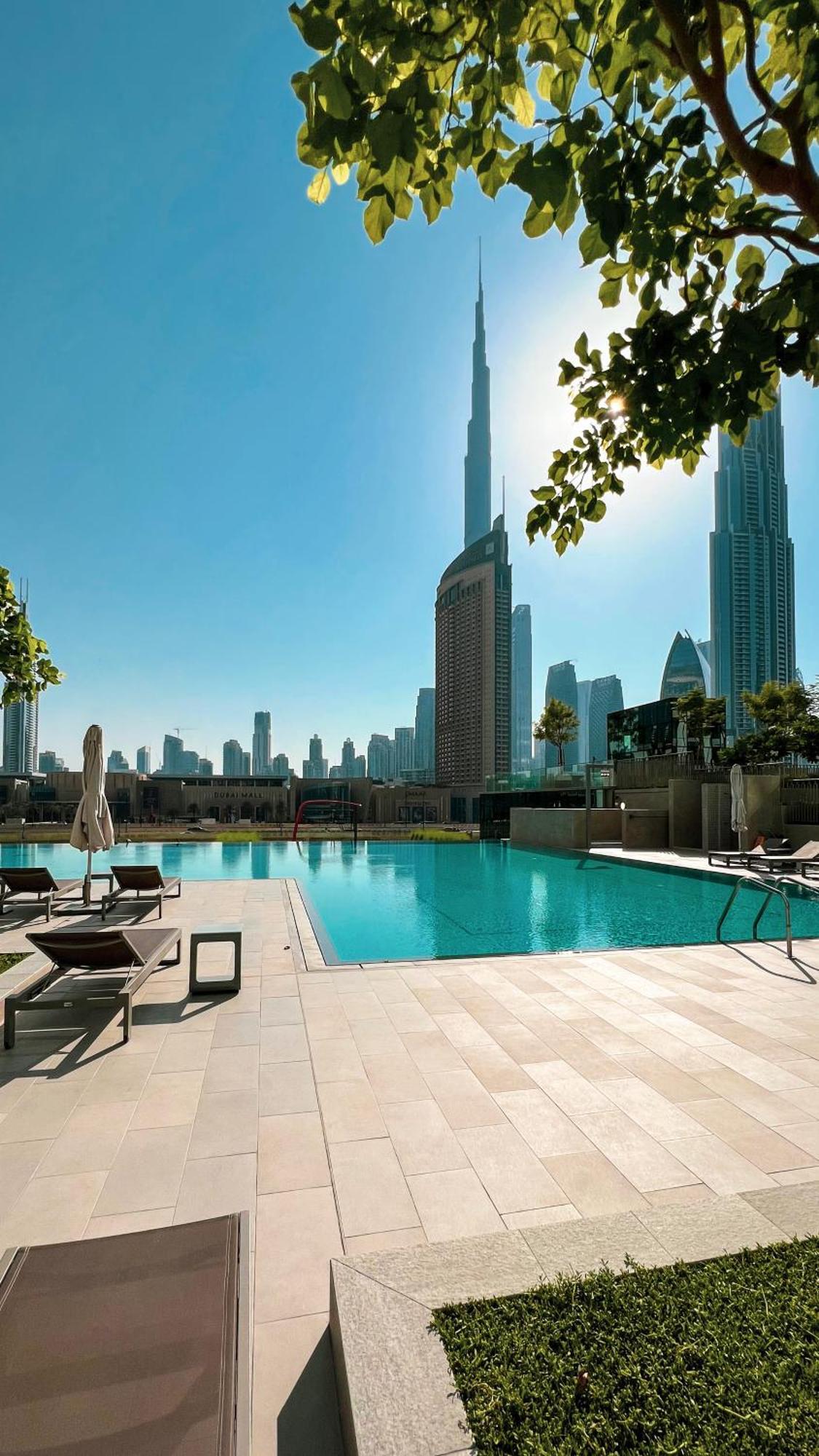 अपार्टमेंट Mall Connected! Amazing Burj Khalifa View! Excellent Pool & Gym Access! *